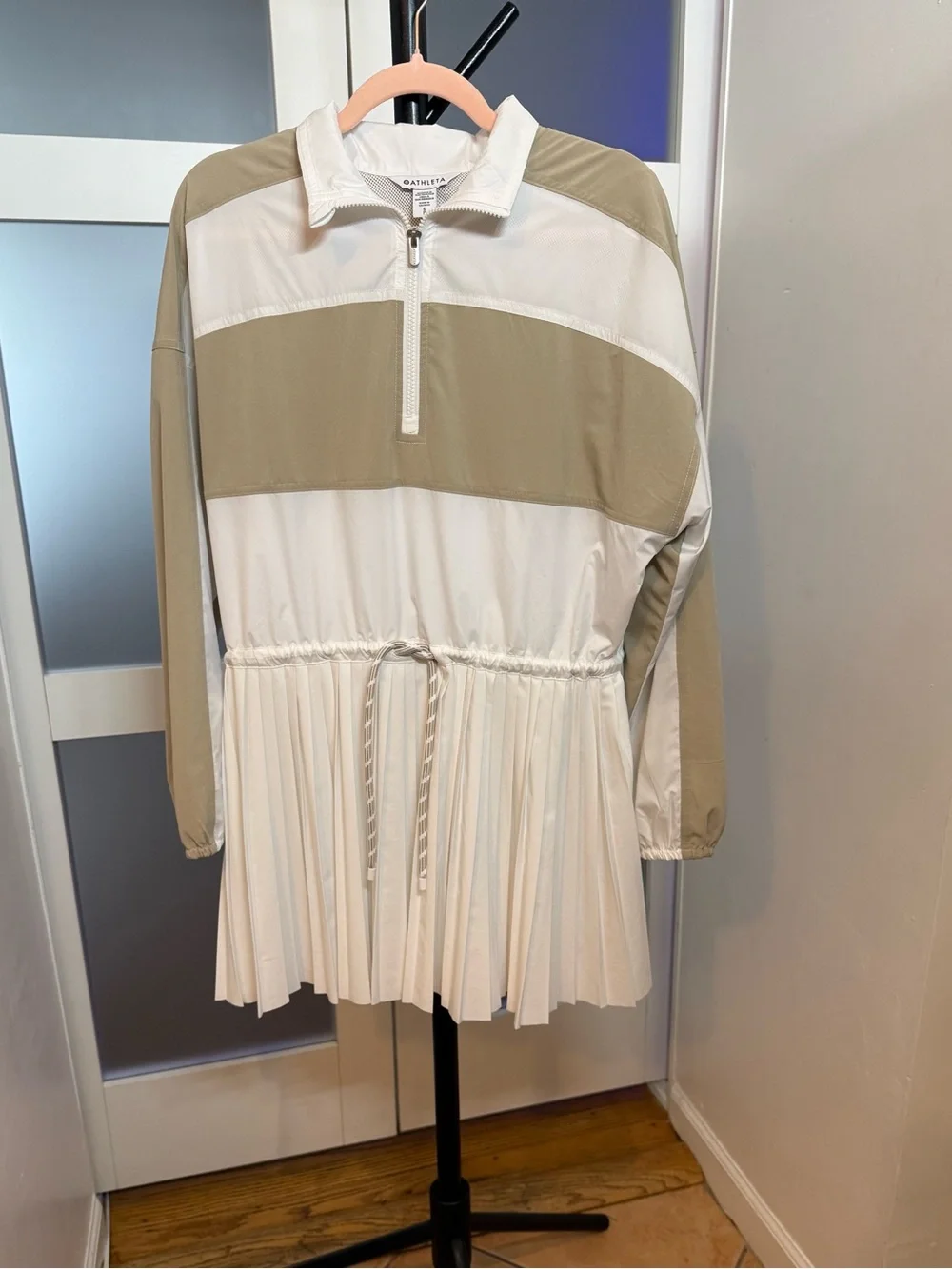 Athleta Power Serve Shell Dress, New without tags, size SP